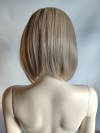 Peruka popielaty naturalny blond bob z grzywką PK115